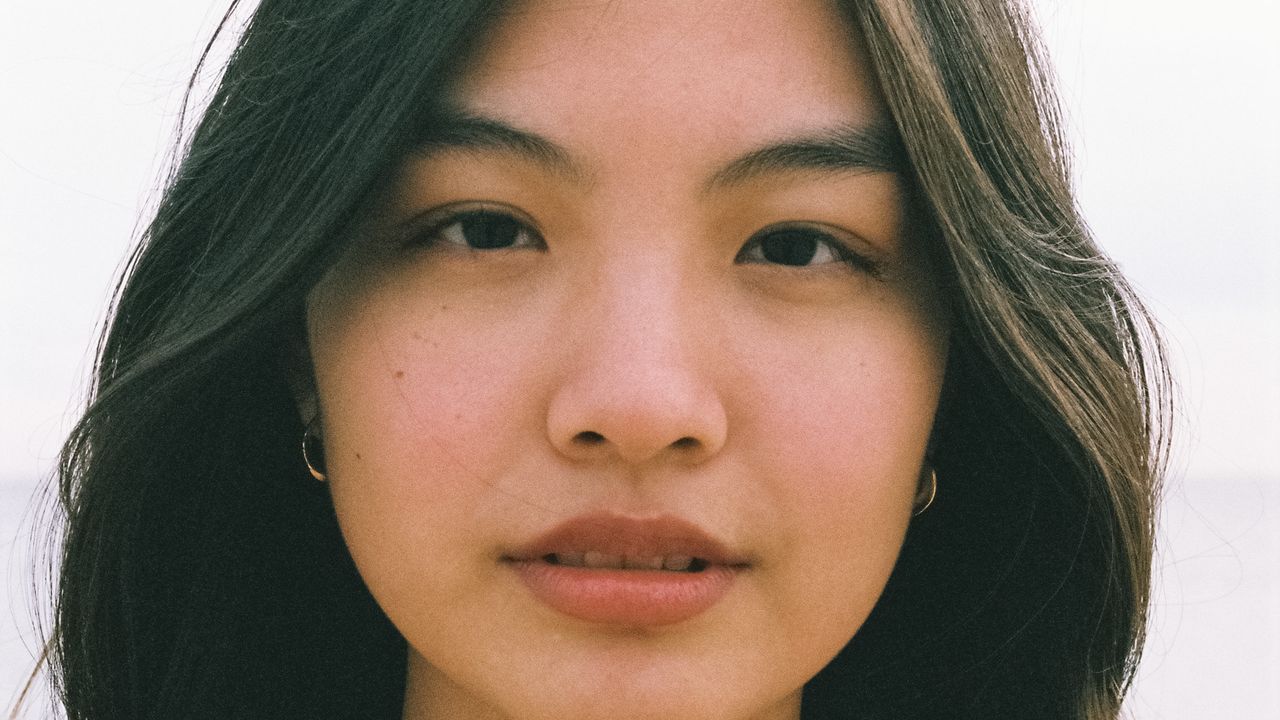 The Japanese Shampoo That Gradually Camouflages My Grays