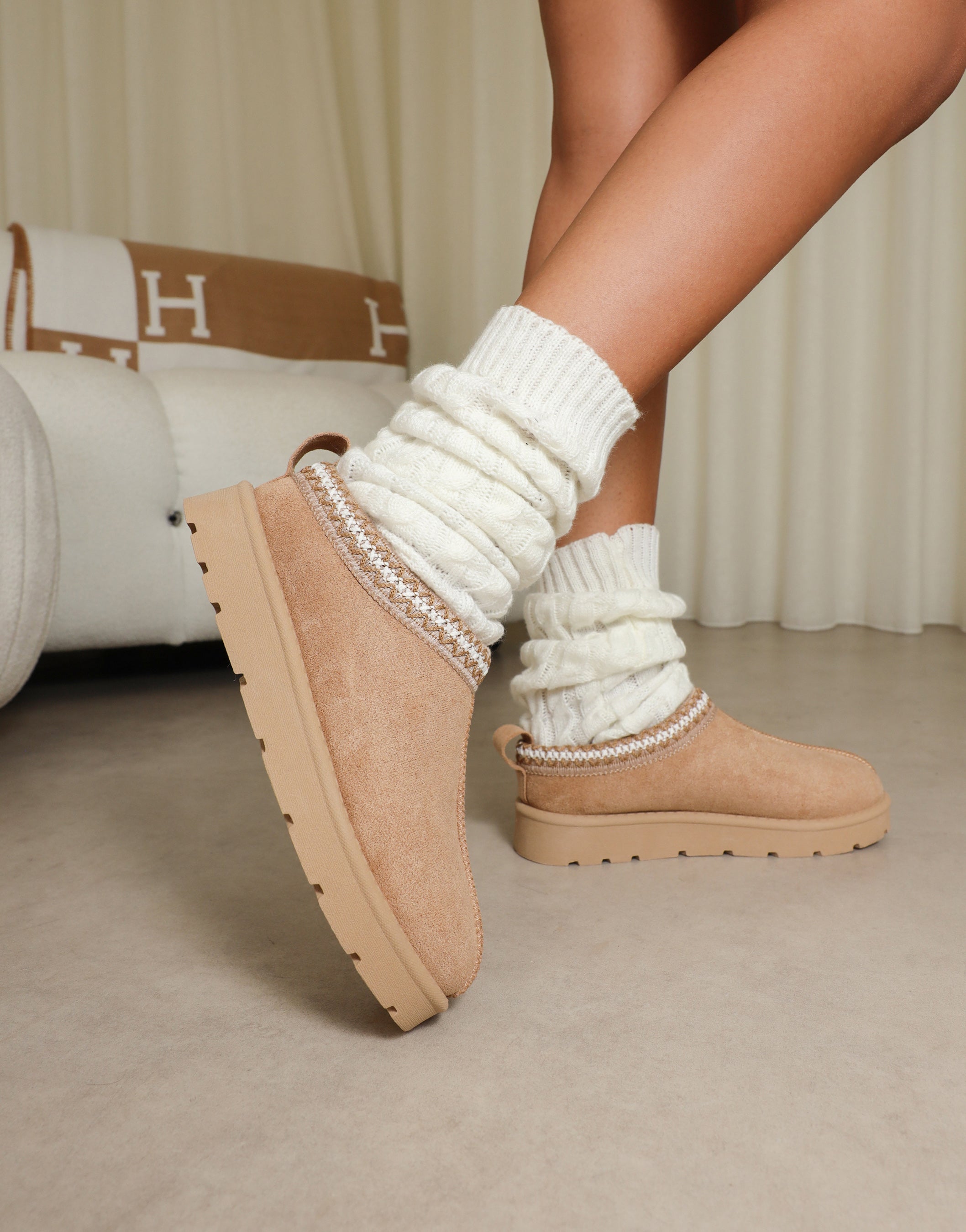 Cally Beige Slippers