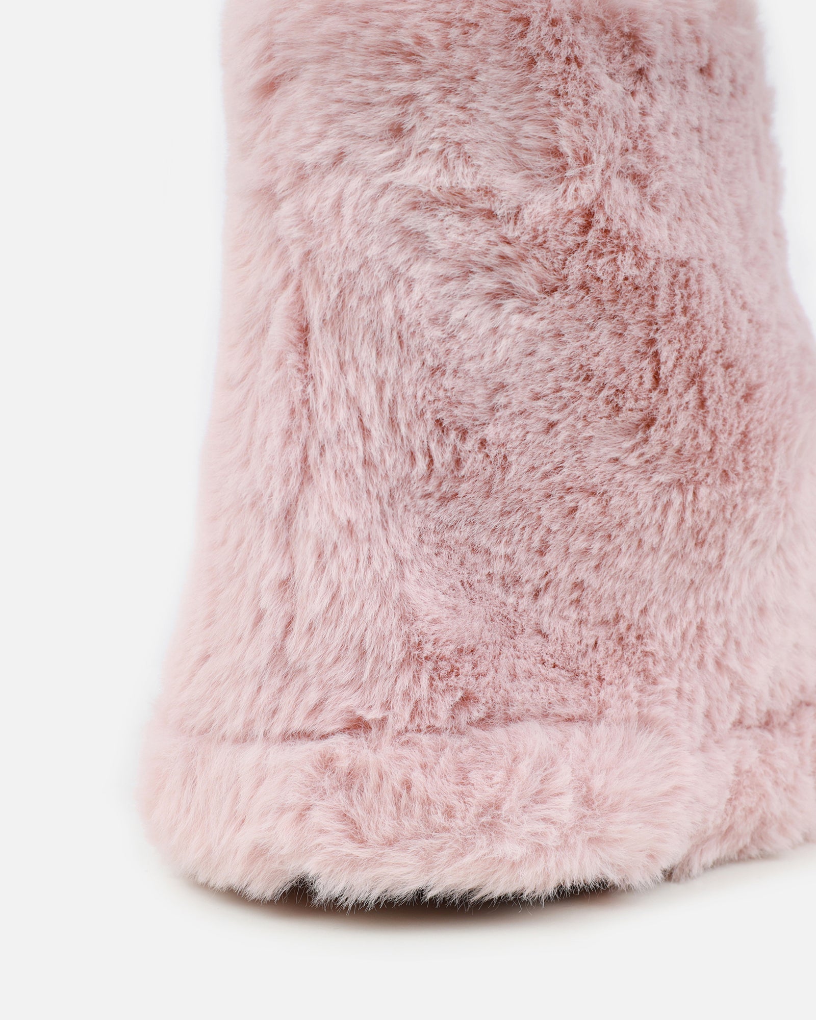 Comfy Blush Fluffy Slipper Boots