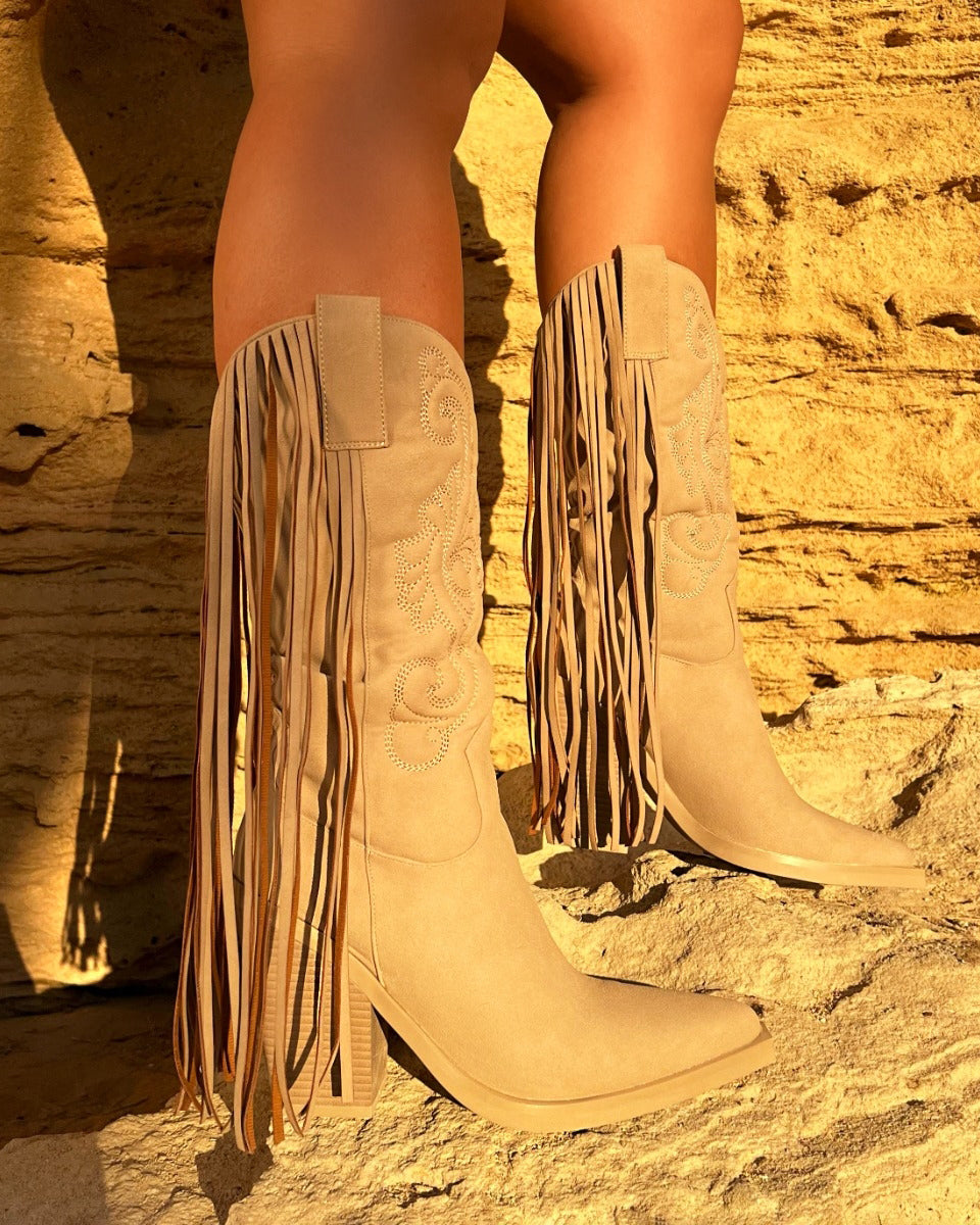 Tasha Ghouri Andrew Stone Tassle Calf Western Boots