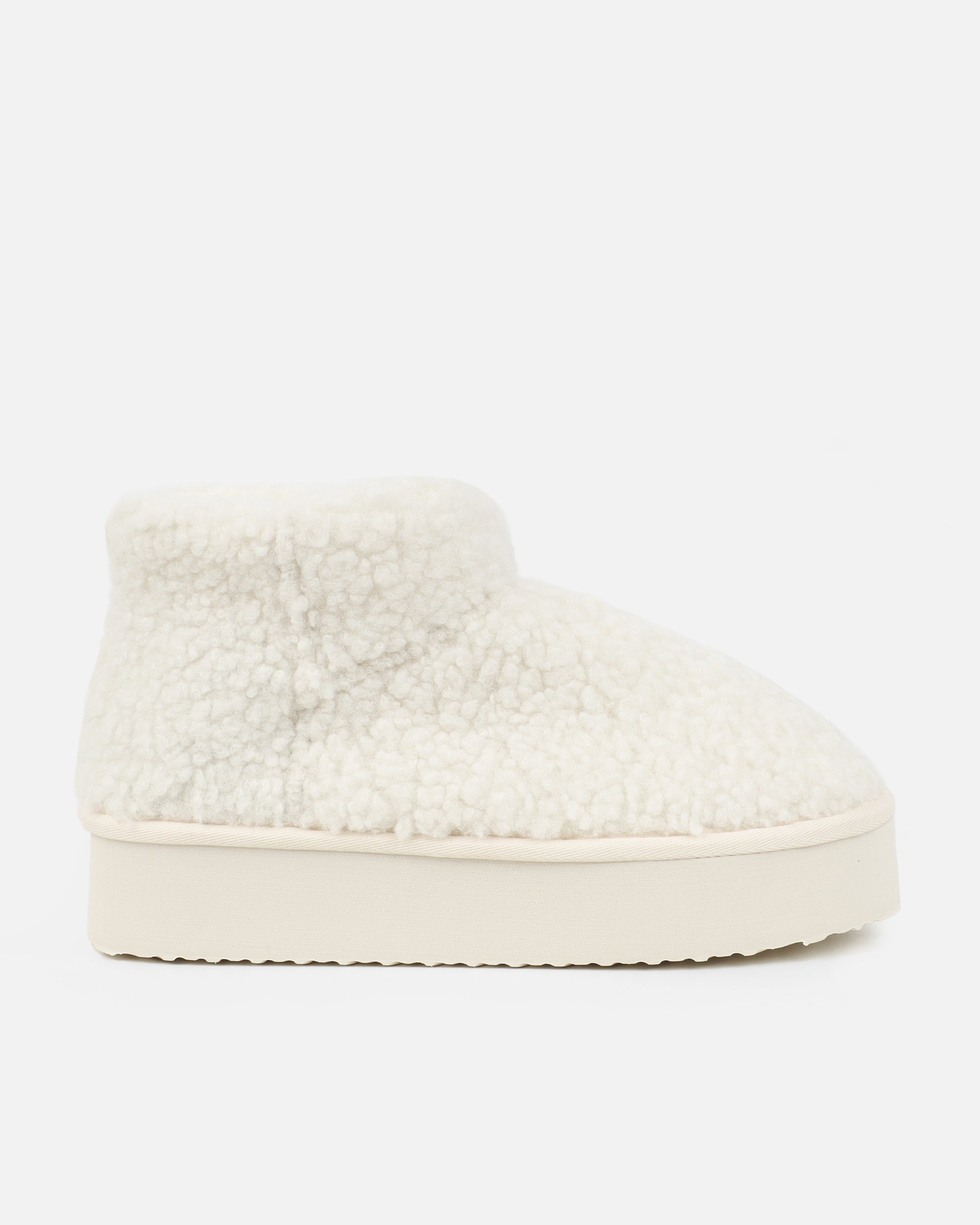 Fleecy Cream Borg Flatform Boots